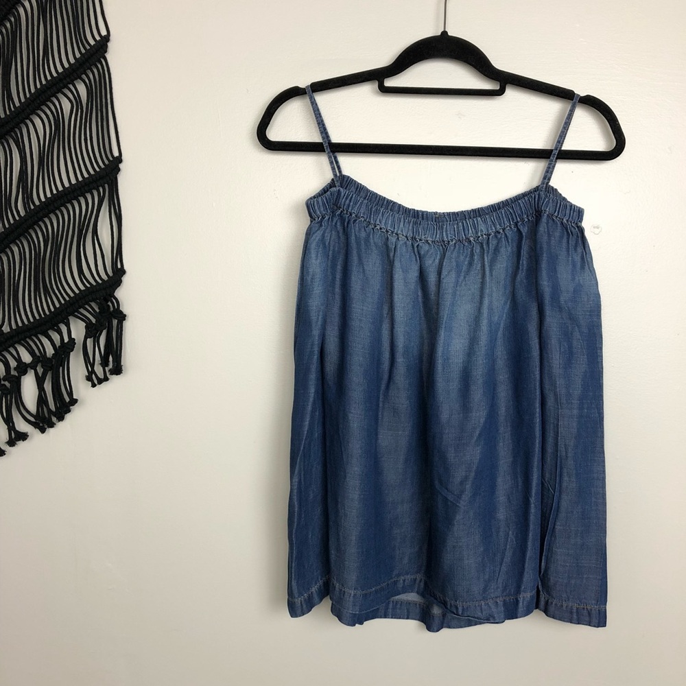 Cloth & Stone | off the shoulder chambray top - Picture 4 of 8
